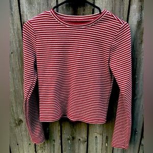 Lou & Grey Cropped Long Sleeve Shirt Red And White Mini Chevron XS
